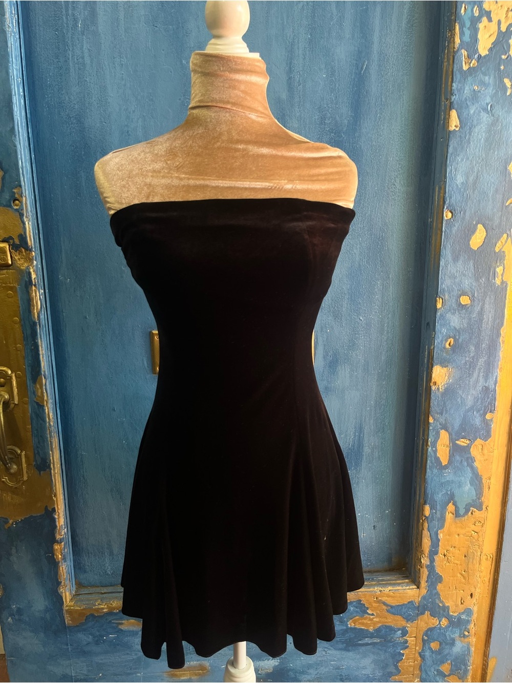 Zara Black Strapless Velvet Mini Dress